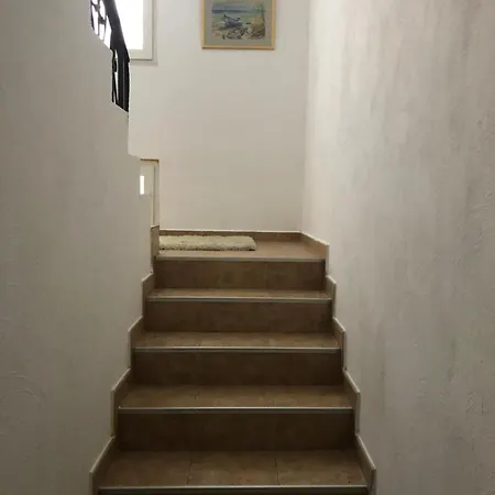 Large Kee Villa *