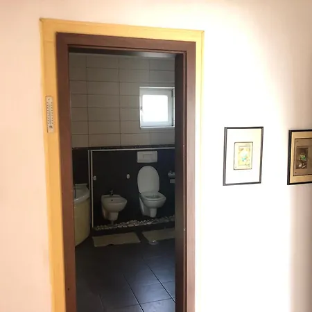 Large Kee Bukurešť
